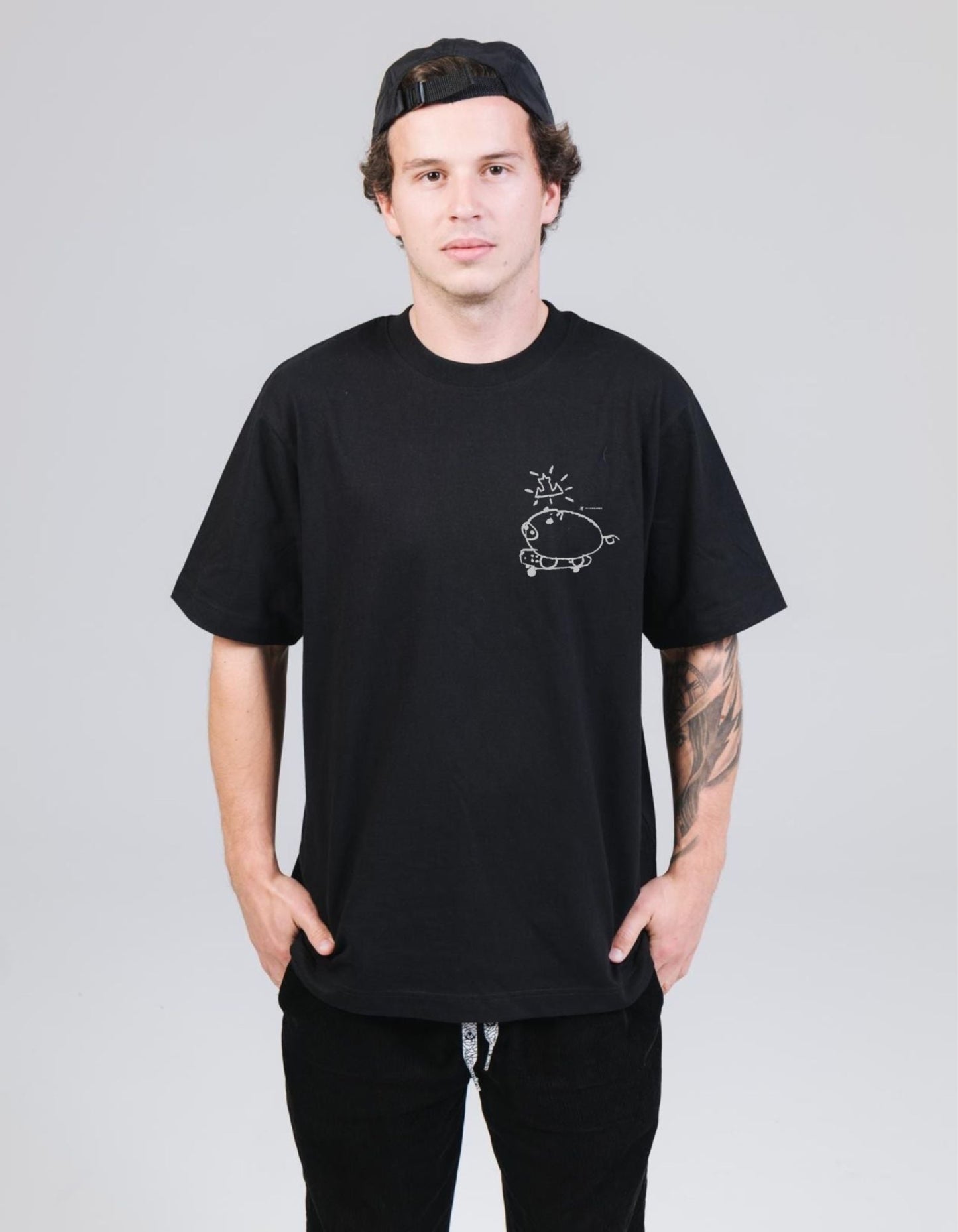 Fiveboards Pig Tee - black